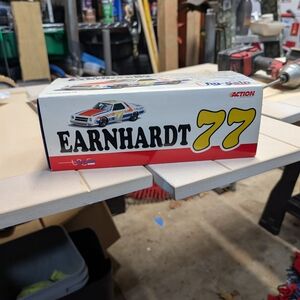 Earnhardt 77 Diecast Model Car